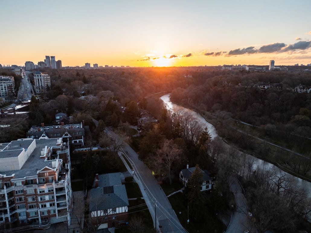 Real Estate Photography in Toronto (Photo by Kevin Raposo / www.kevinraposo.com)