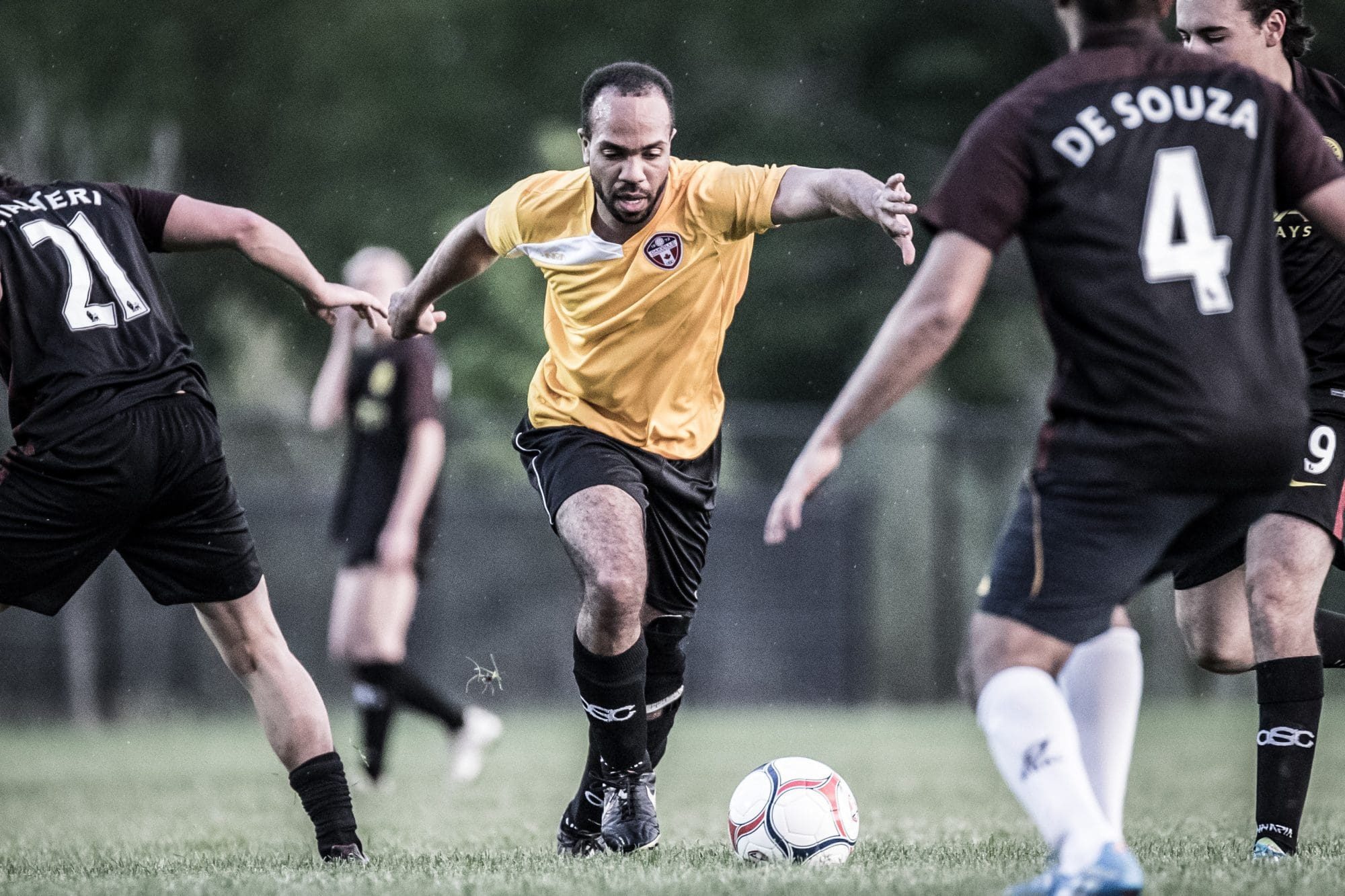 OAKVILLE, ON - MAY 29, 2017: Keanu Lloyd takes on the entire opposition by himself.