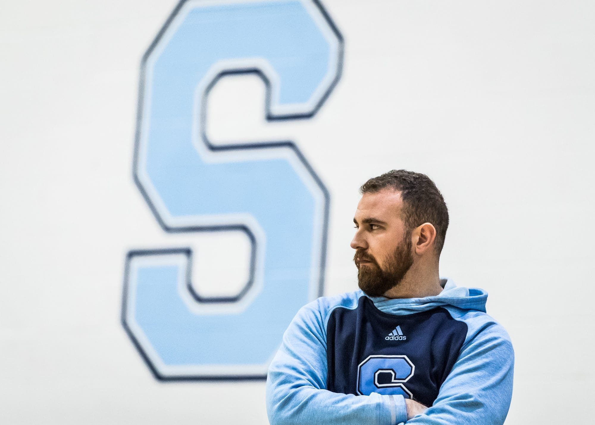 OAKVILLE, ON – Jan. 22, 2017: Frank Pento, head coach of the Sheridan Bruins men